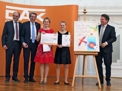 „Bunt statt blau“ – Realschule Leimen erreicht 3. Platz im Kunst-Wettbewerb